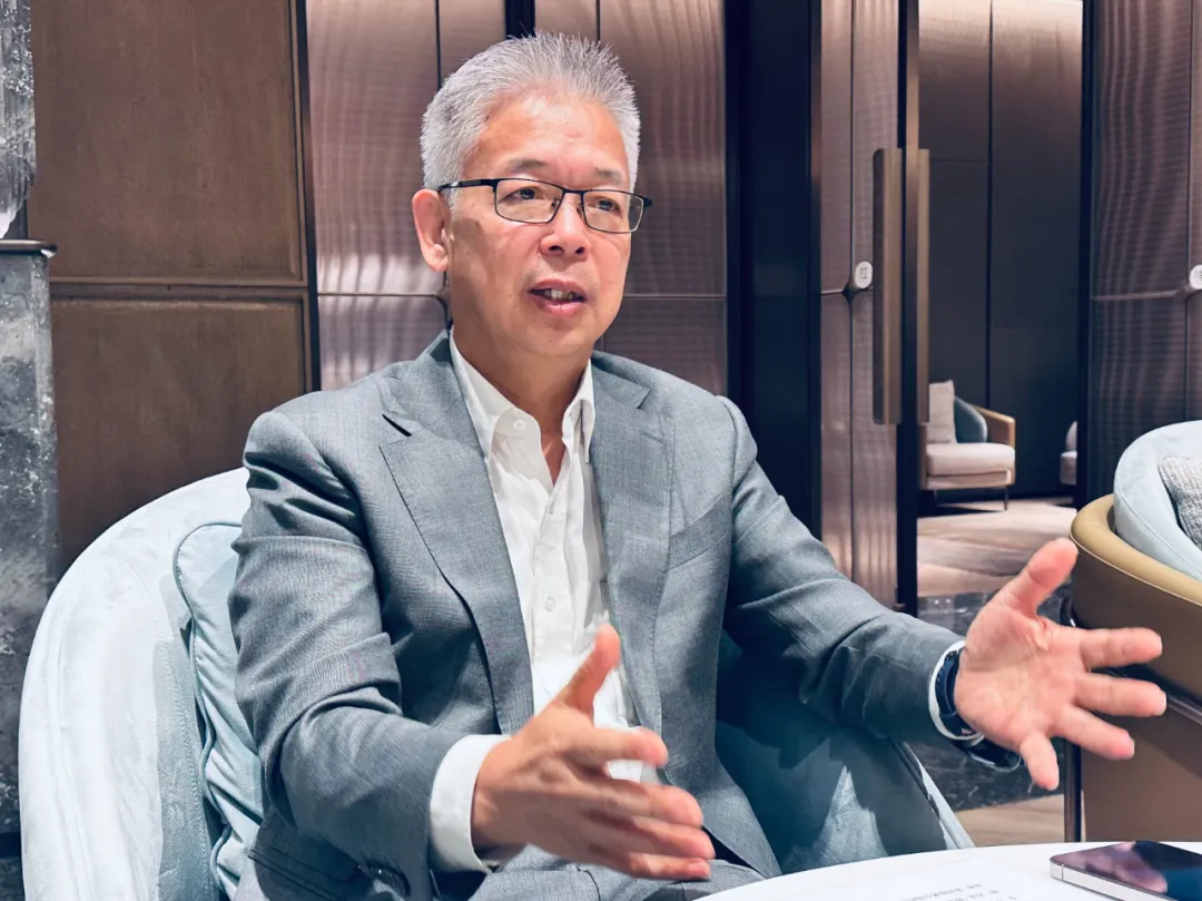 “中国靠后站”的历史，要改写了
