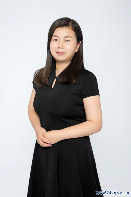 曾获破格提高的曾芳，升任大学校长